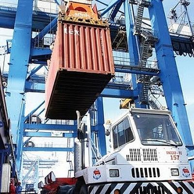 Xuất siêu – Điểm sáng của tăng trưởng kinh tế